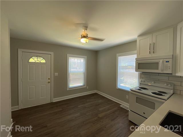 Building Photo - 707 Grandin Rd
