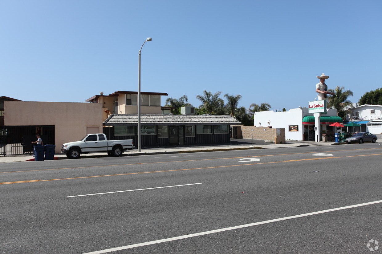Building Photo - 22772-22776 Pacific Coast Hwy