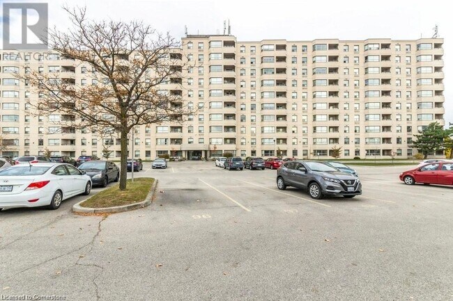 Photo du bâtiment - 200 Jamieson Pkwy
