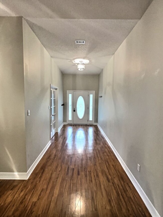 Building Photo - 4-BD, 3-BA Brick Home North of I10 in Biloxi's Shadow Creek Subdivision