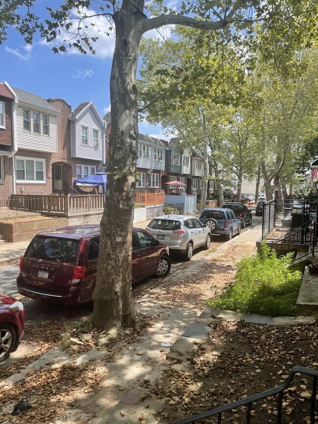 920 Carver St, Philadelphia, PA 19124 Townhome Rentals in