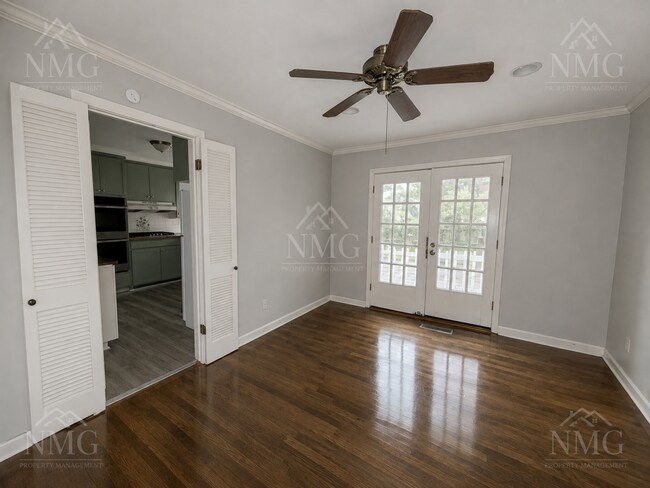 Foto del edificio - 4247 E Ridge Dr