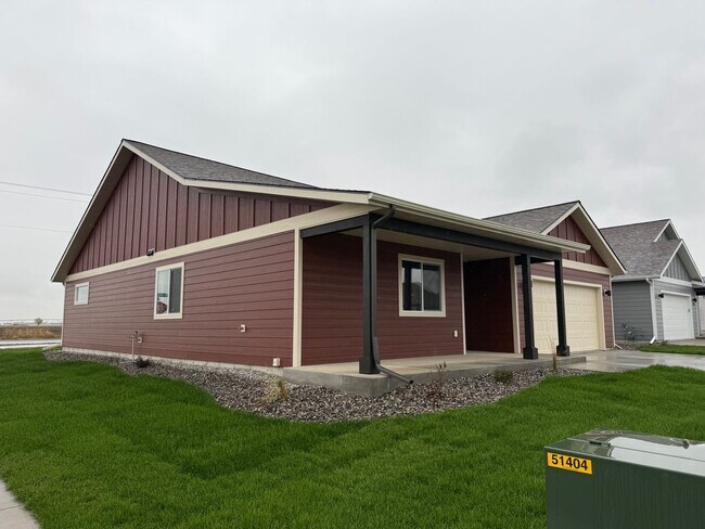 Foto del edificio - Brand New 3 Bed 2 Bath with double attache...