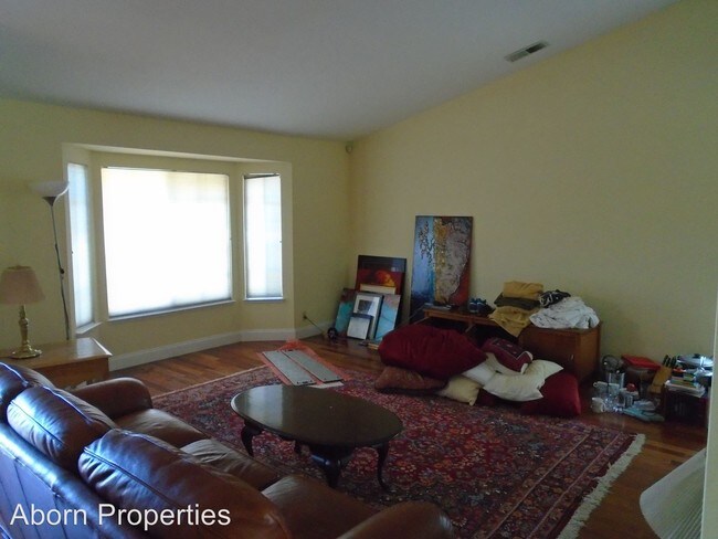 Foto del edificio - 3 br, 2 bath House - 3345 Densmore Court