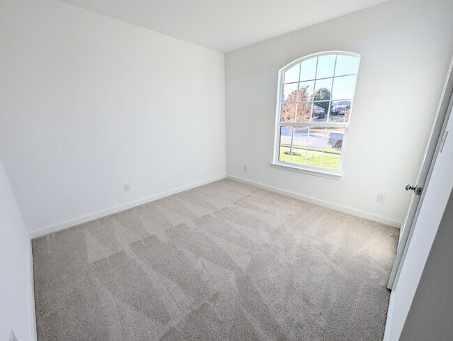 Foto del edificio - 426 Lone Star Dr