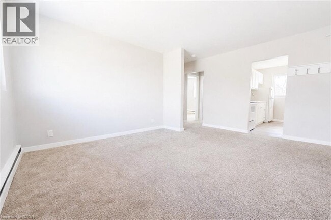 Photo du bâtiment - 10 Hungerford Rd