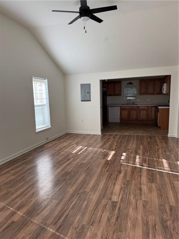 Foto del edificio - 1938 Main St NW