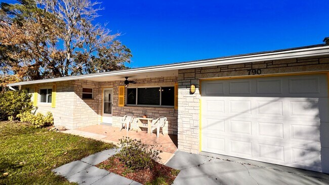 Foto del edificio - Lovely 3 BD/1.5BA Home in Port Orange!!