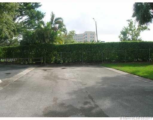 Primary Photo - 931 NW 122nd Ter