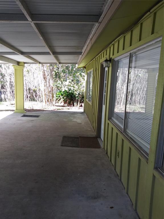 Building Photo - 12305 Pine Oak Dr