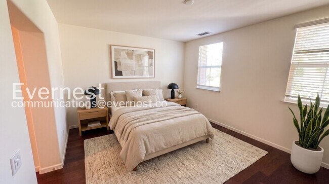 Foto del edificio - 602 Cedarville Ln