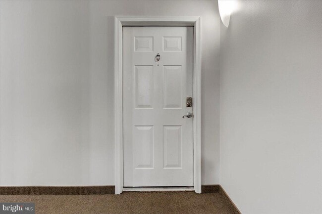 Building Photo - 11575 Cavalier Landing Ct