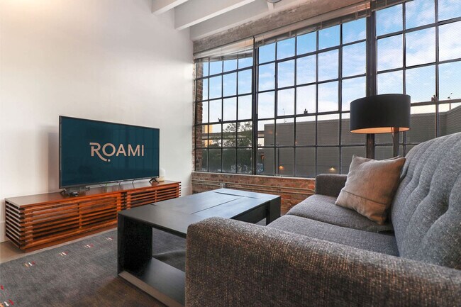 Foto del edificio - 822 Howard Ave