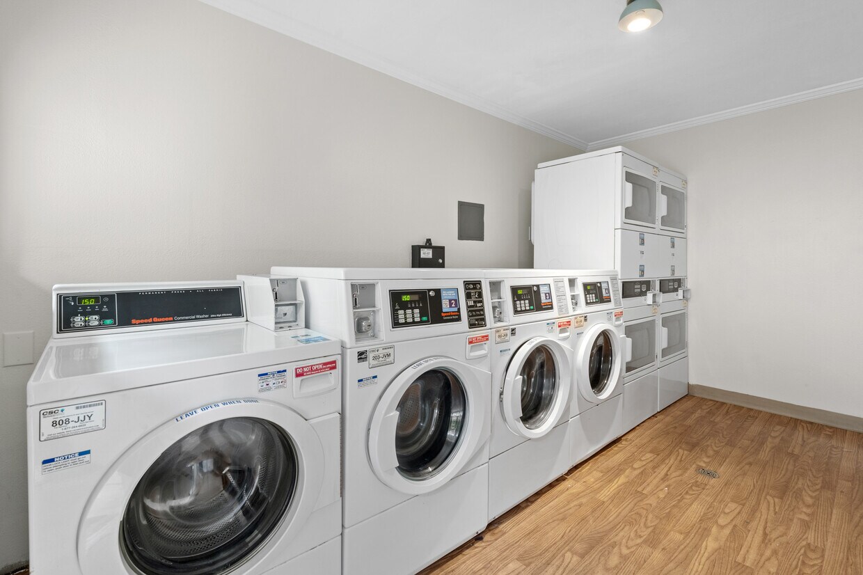 Tuscany Apartments - 11509 216Th St Lakewood, CA 90715 | Apartments.com, image size:1240x826