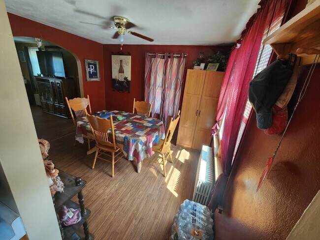 Foto del edificio - 2 Bedroom single family in Marshfield