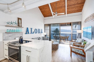 Building Photo - 190 Hauoli St