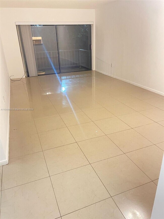 Foto del edificio - 8287 SW 128th St