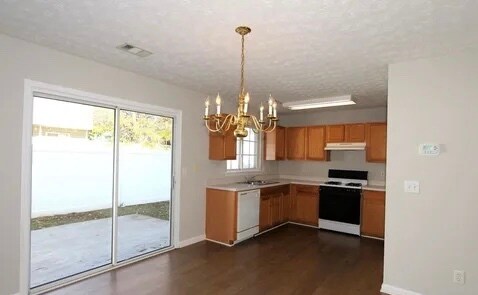 Building Photo - 153 Windcroft Ln NW