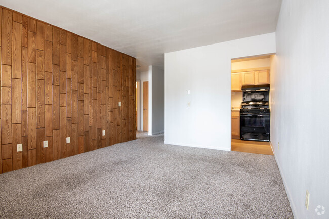 1HAB, 1BA - 650 ft² - The Element on Main