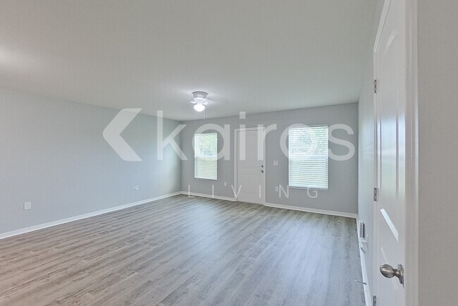 Foto del edificio - 305 NE 23rd Terrace