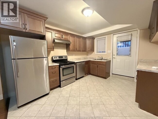 Building Photo - 1965 Northway Ave