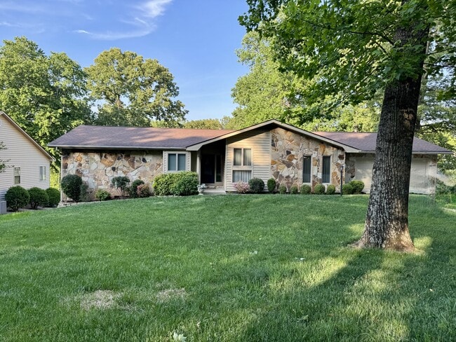 Foto del edificio - 212 Talah Ln