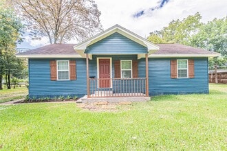 Building Photo - 2110 N Galveston Ave