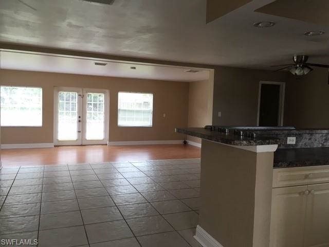 Foto del edificio - 220 SE 46th St