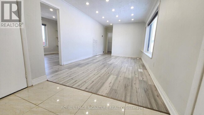 Building Photo - 5444 Countryside Dr