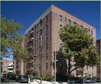 Foto del edificio - 64-85-85 Wetherole St