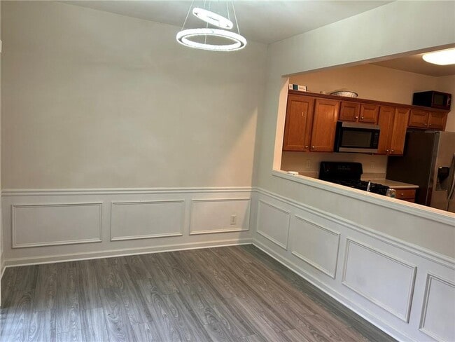 Building Photo - 2063 Hailston Dr NW