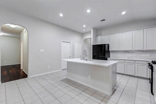Foto del edificio - 24314 Courtland Oaks St
