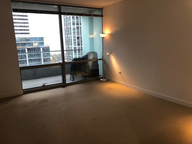 Foto del edificio - 8 E Randolph