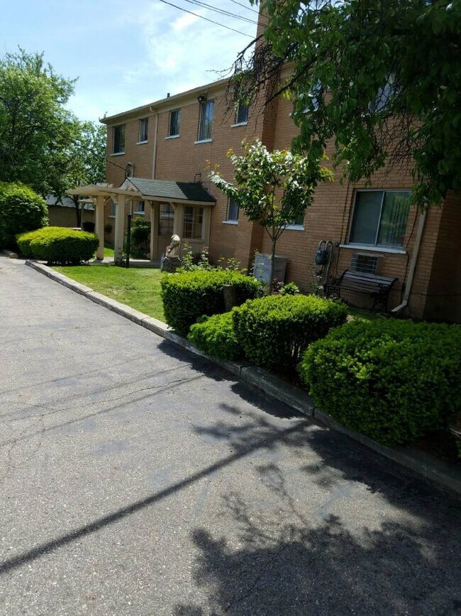 Foto del edificio - 16287 Aurora Avenue