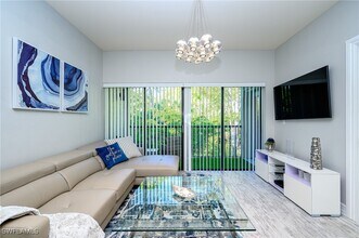 Building Photo - 3323 Olympic Dr