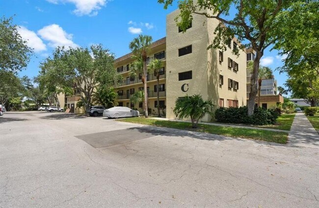 Foto del edificio - 367 S Federal Hwy