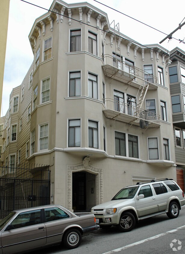 Primary Photo - 1456 Sacramento St