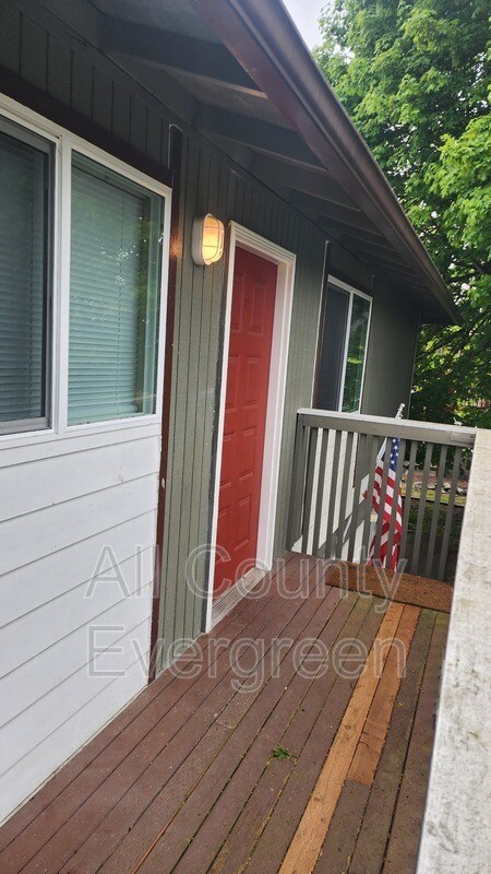 Primary Photo - 904 31st St. NE #D