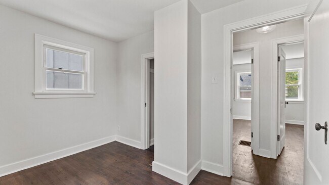 Building Photo - 1312 Union St