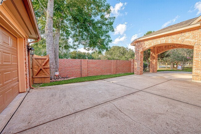 Foto del edificio - 3827 Garden Way