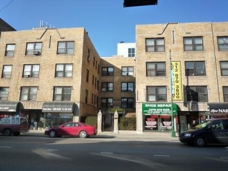 Primary Photo - 608 W Belmont Ave