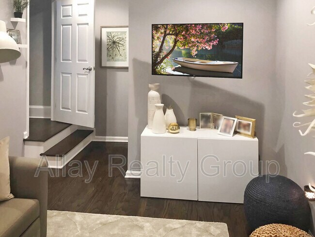 Building Photo - 2687 Rivers Edge Dr NE