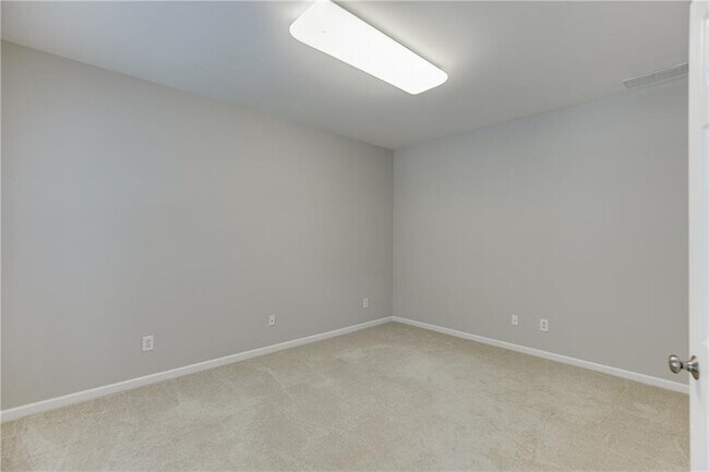 Foto del edificio - 2801 Loftview Square