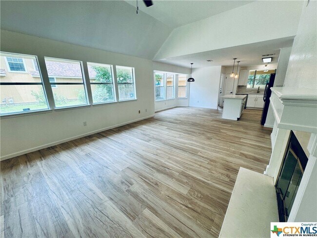 Building Photo - 1512 Laurel Glen Blvd