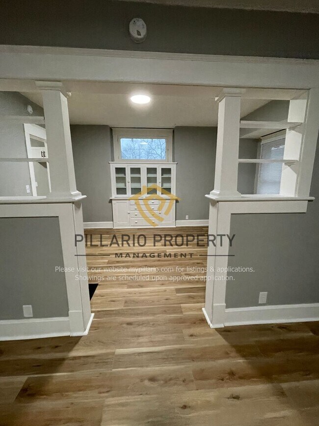 Building Photo - Newly Renovated, 3 Bedroom, 2 Bathroom Home Available NOW!