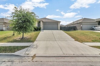 Building Photo - 21316 Quick Fox Dr