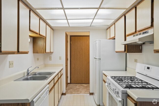 1 habitación, 1 baño - Ashley - Cocina - Orchard Lakes Apartments