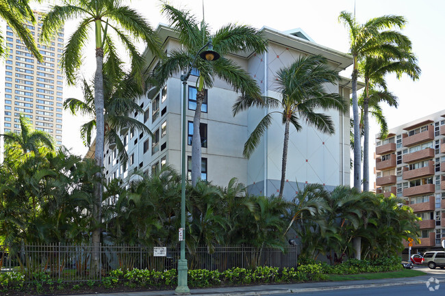 Building Photo - Ala Wai Garden Plaza