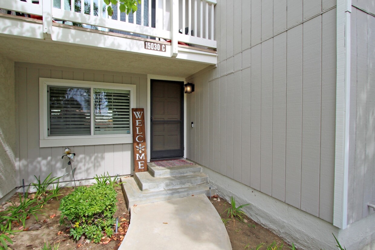 15030 Reedley St, Moorpark, CA 93021 Townhome Rentals in Moorpark CA