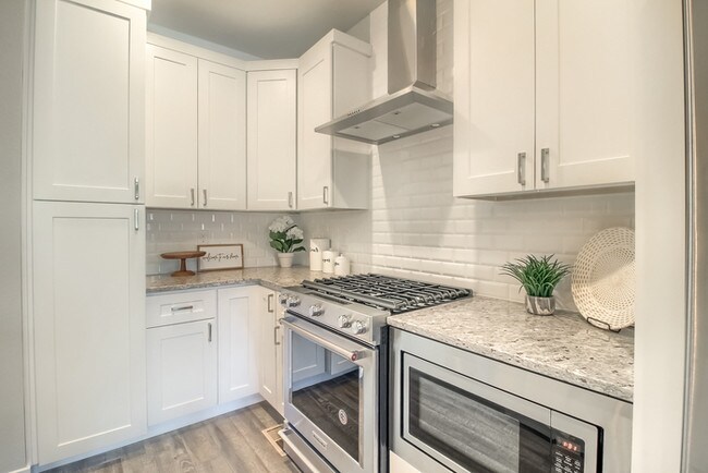 Foto del edificio - 3588 S Emerson St